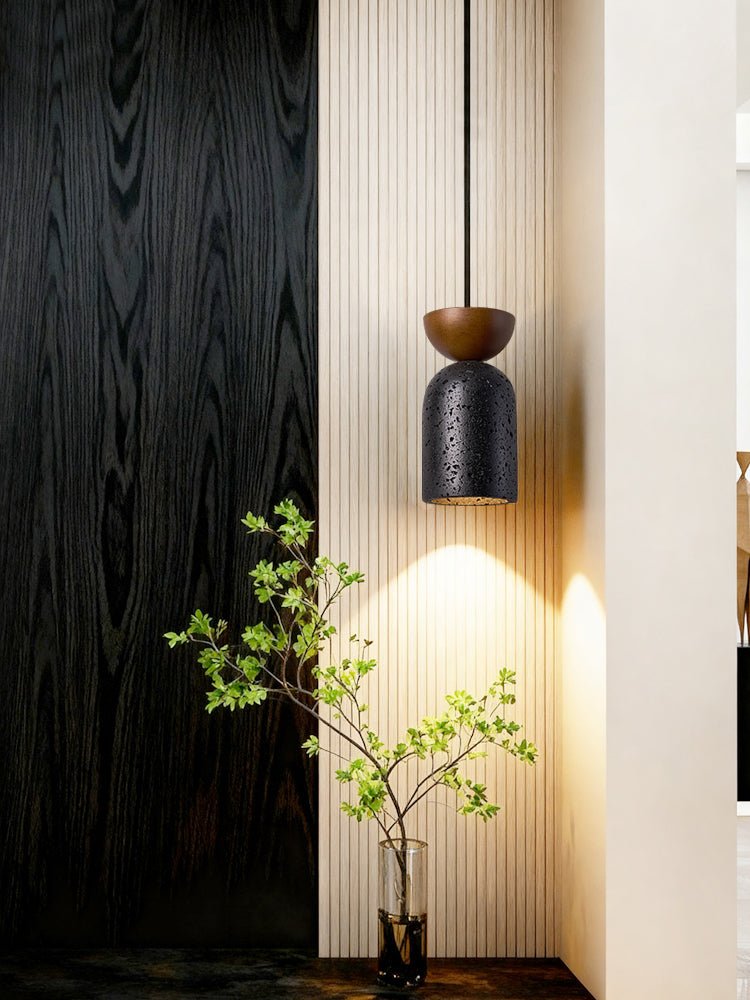 Iris hanglamp met zwarte travertin en donker walnoot