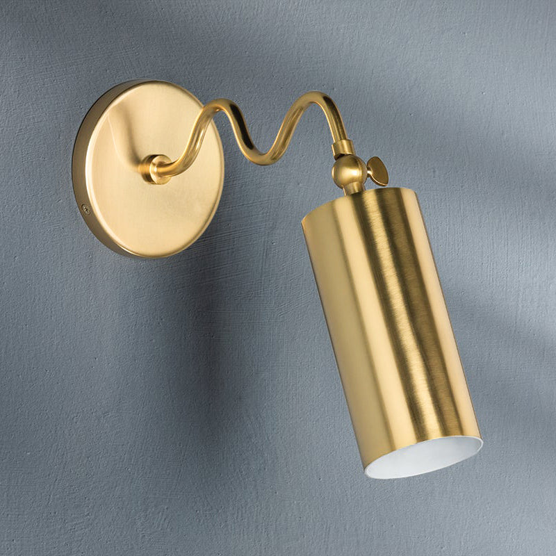 Vatnuvyu moderne minimalistische wandlamp met stoffen kap en metalen behuizing