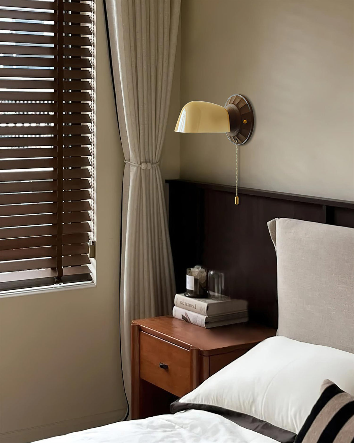 Elaelette wandlamp