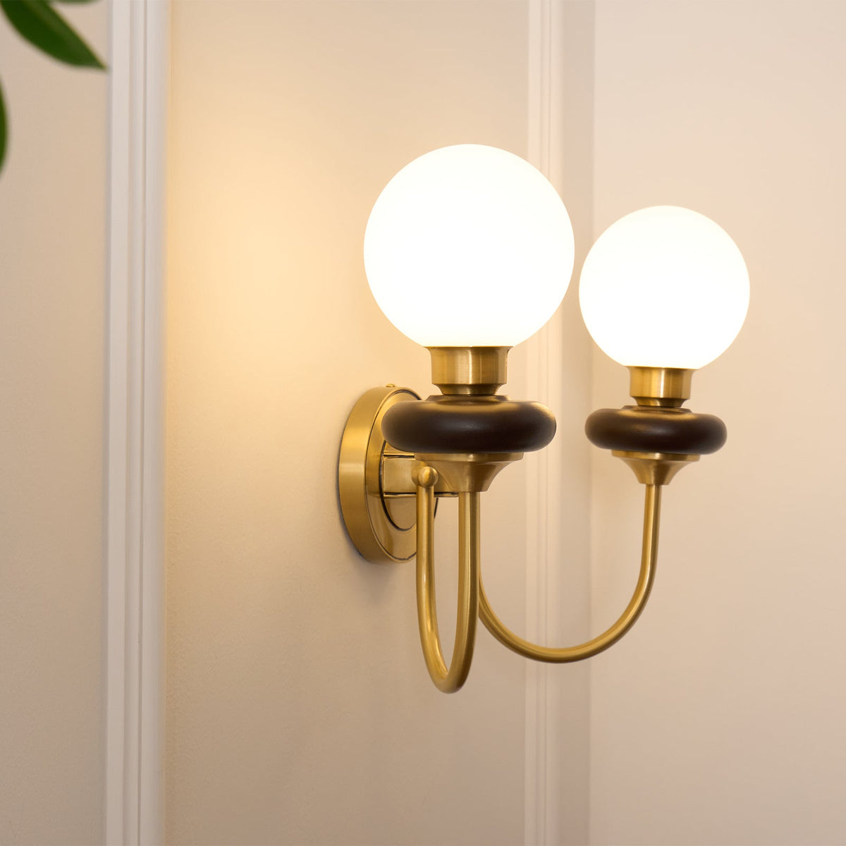 Elvalora wandlamp Premium Noordse Kunst Walnoot glas