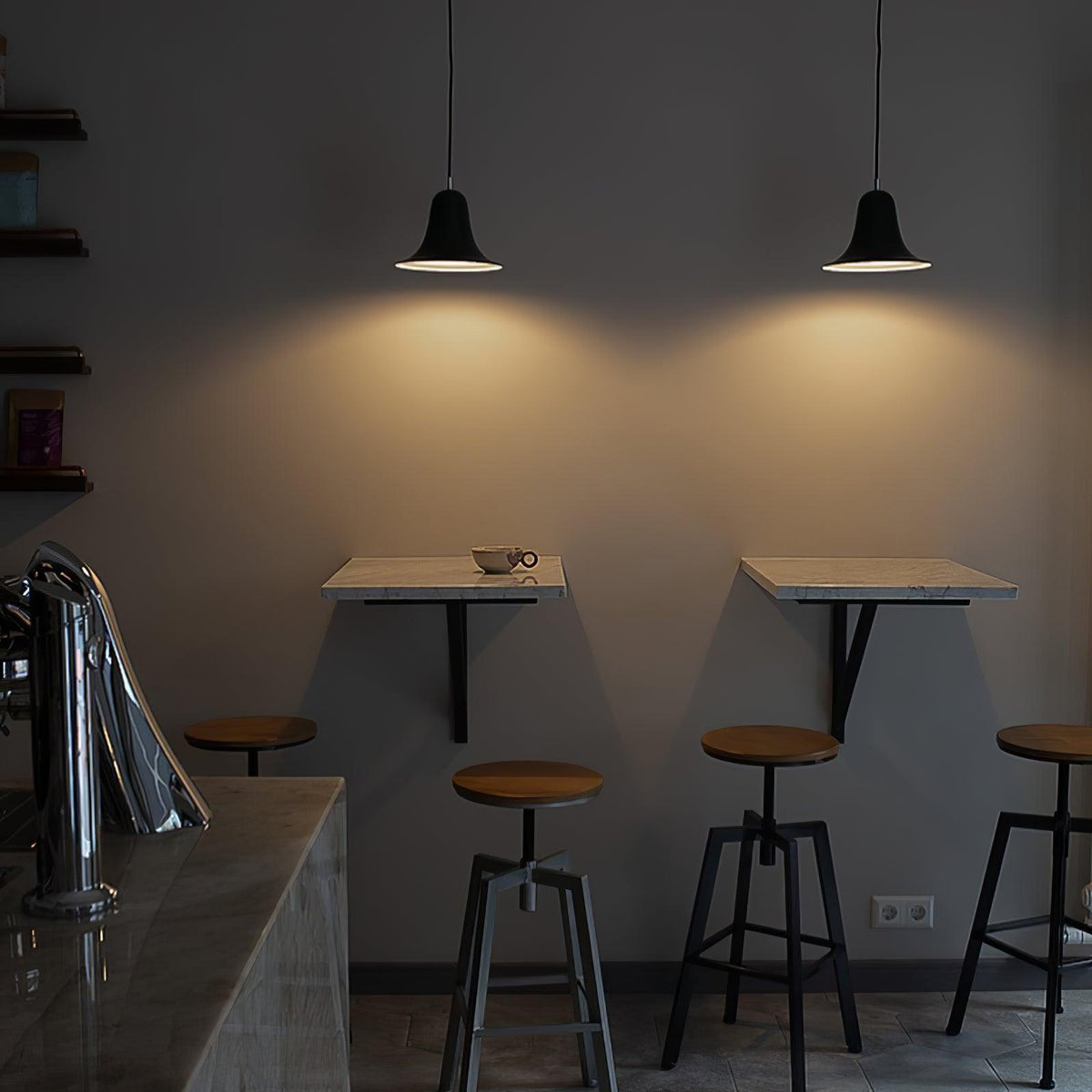 Nevin Minimalistische hanglamp met klokkenkap