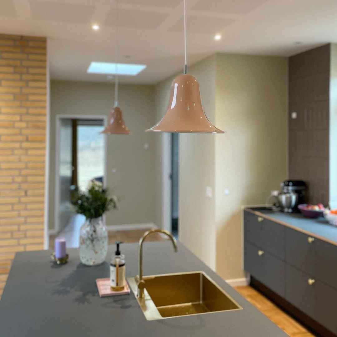 Nevin Minimalistische hanglamp met klokkenkap