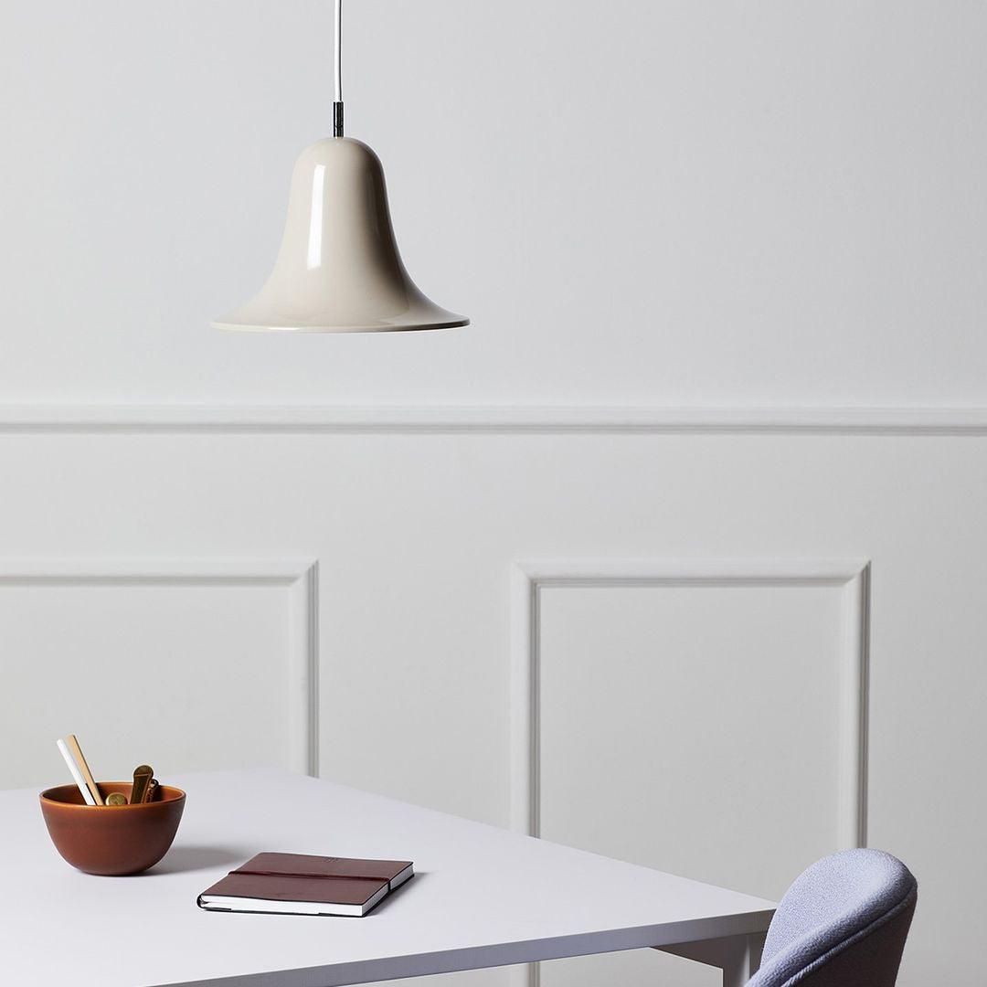 Nevin Minimalistische hanglamp met klokkenkap