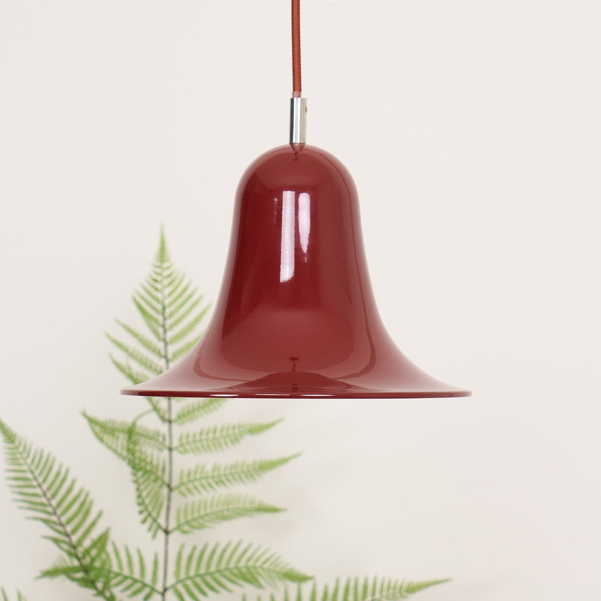 Nevin Minimalistische hanglamp met klokkenkap