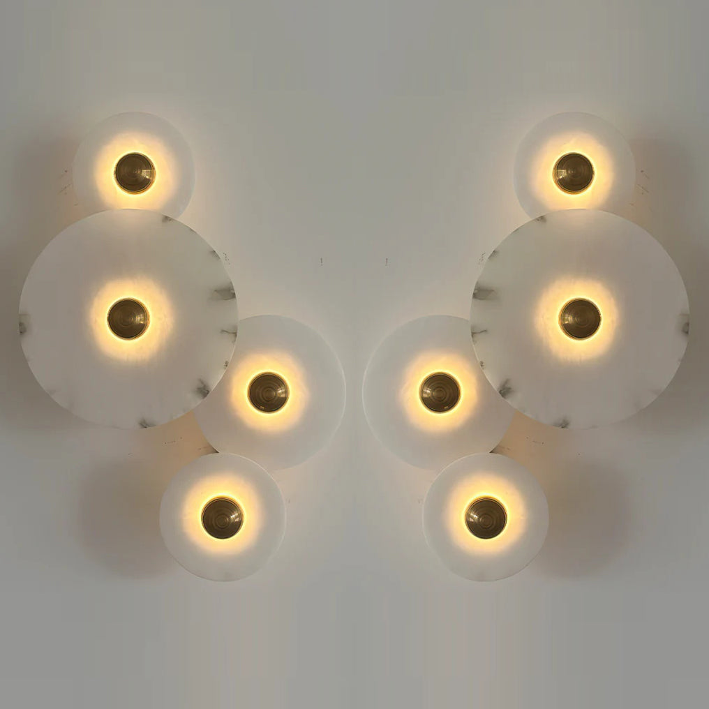Slanke moderne minimalistische wandlamp van albast
