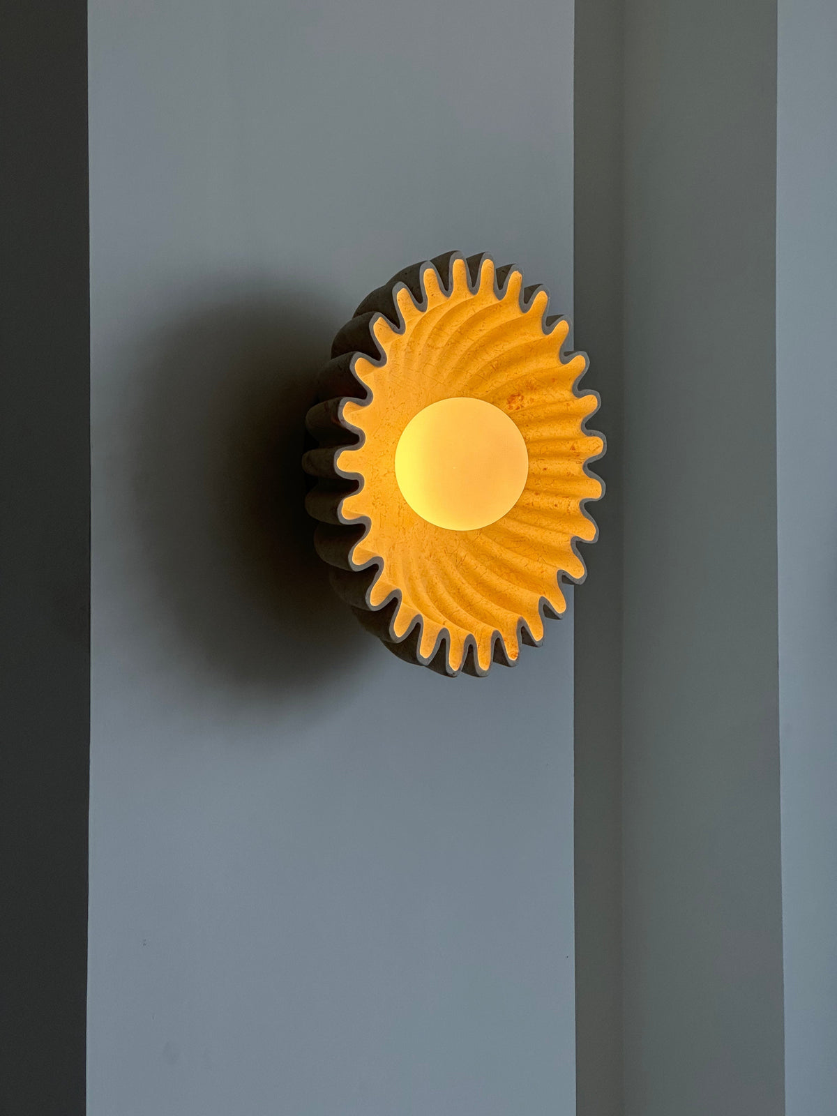 Avenisielle wandlamp