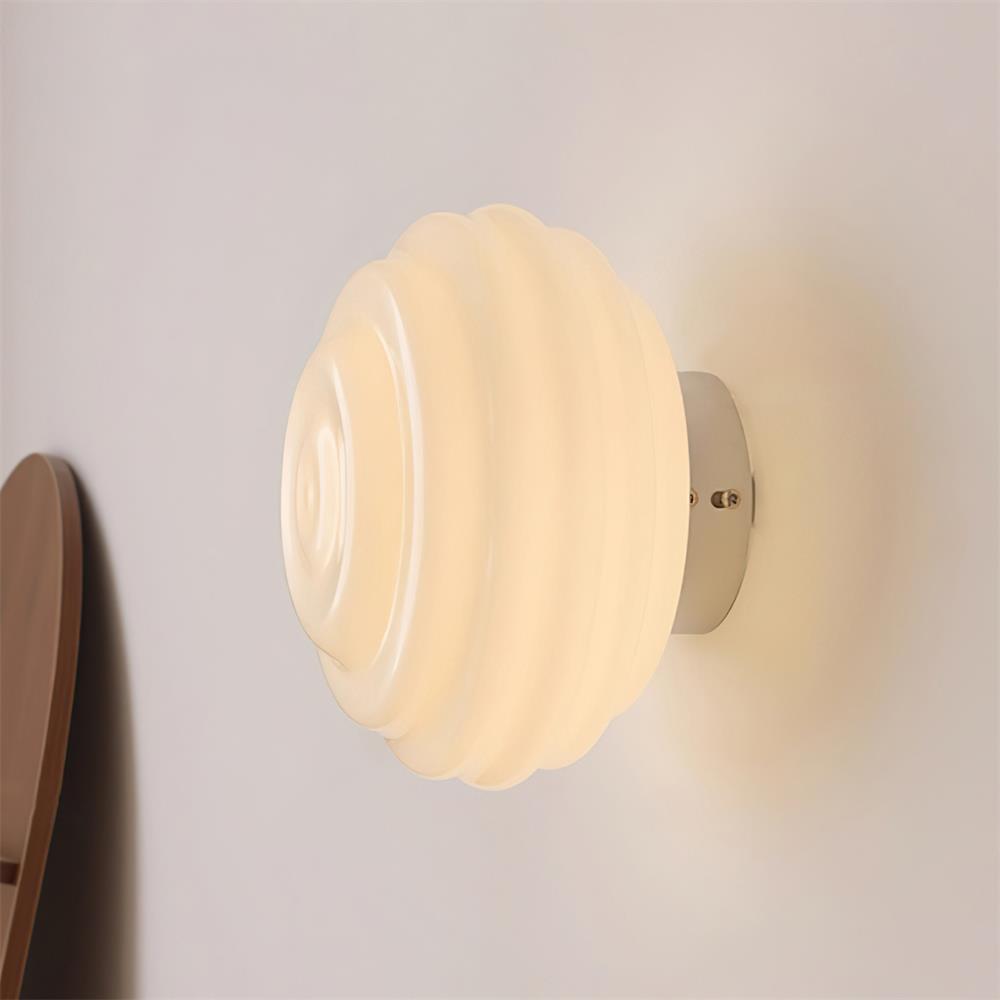 Celalelle wandlamp met glas in goudkleurige afwerking