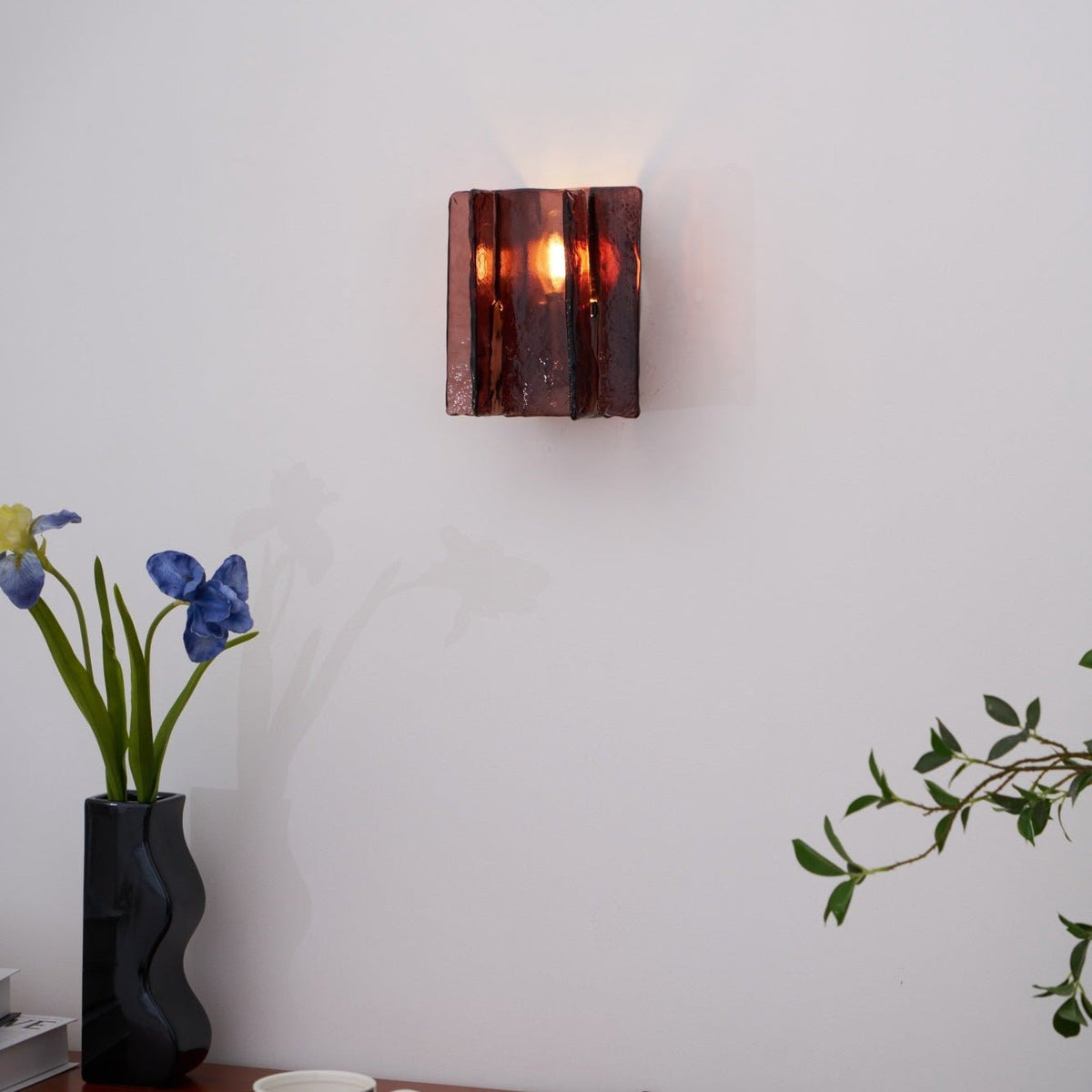 Erove wandlamp met glas Kunstwerk