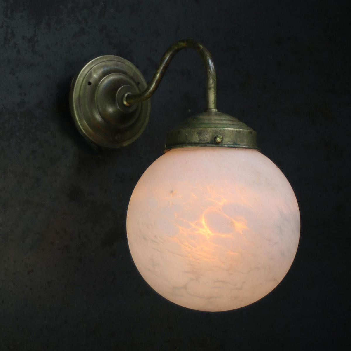 Caleraria wandlamp