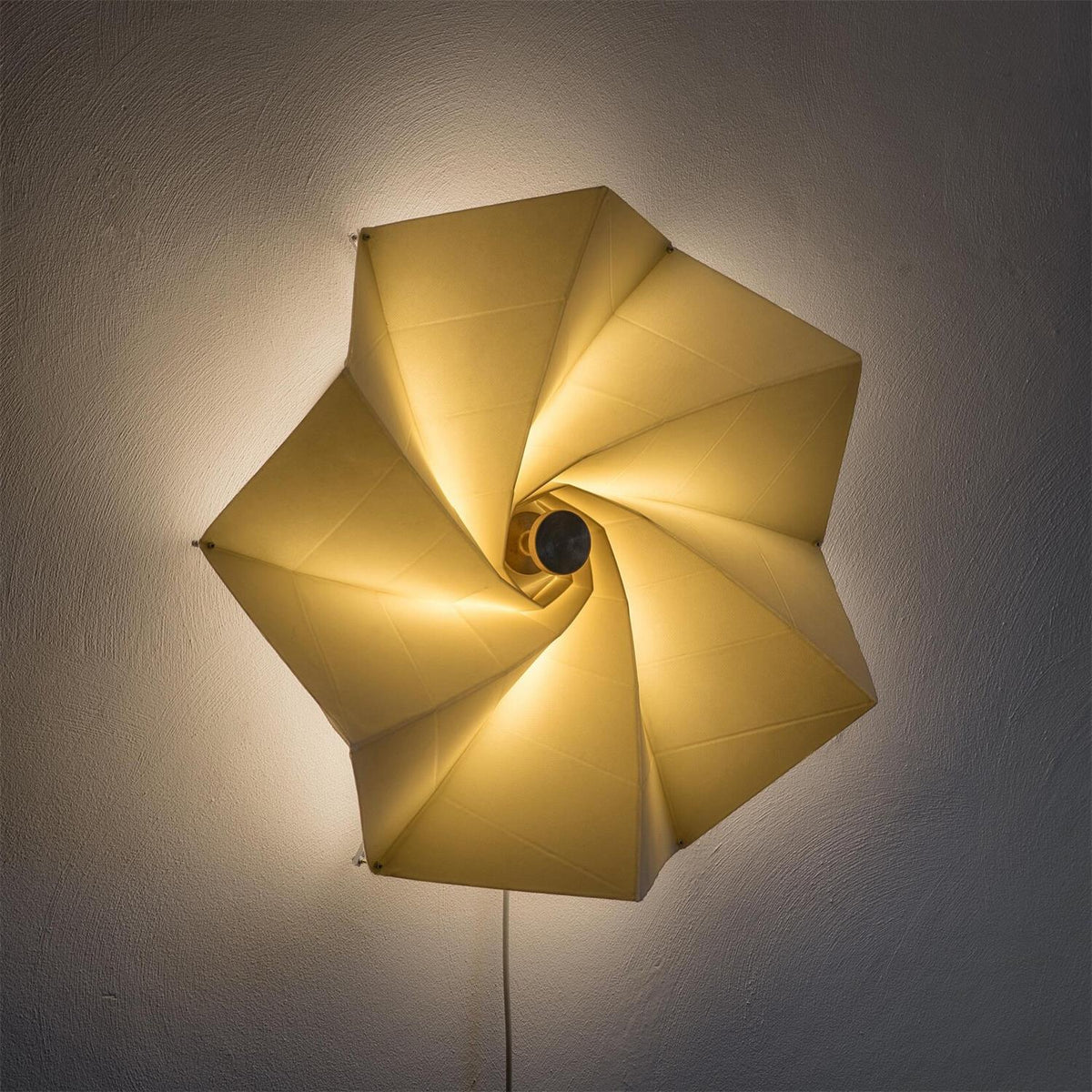 Norenise wandlamp