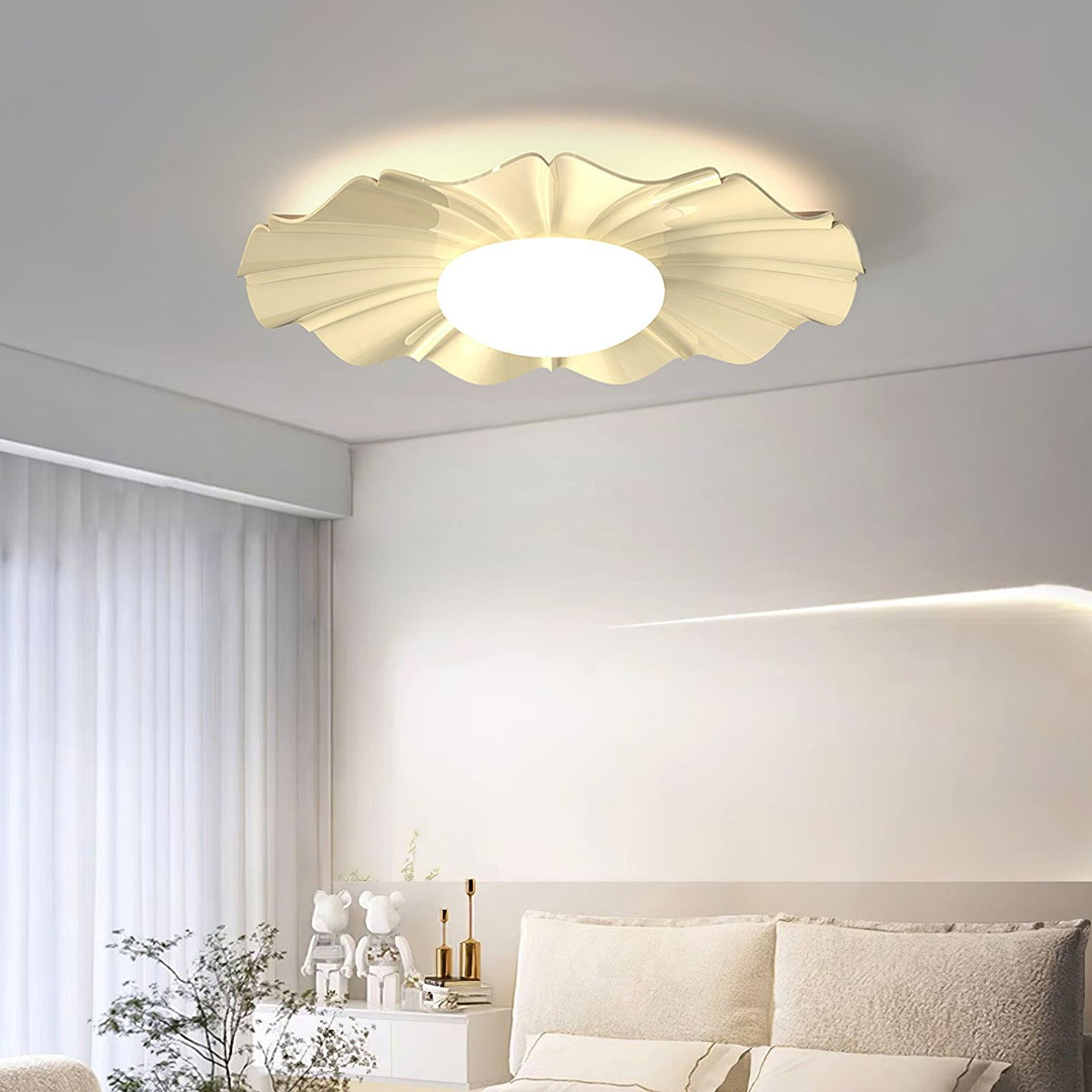 Oriiraya plafondlamp goudkleurig LED gevlokt voor slaapkamer