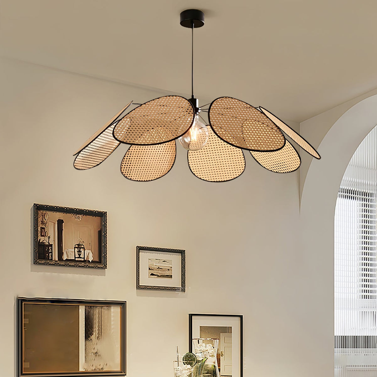 Orvara Blossom Bloemblaad Rotan hanglamp
