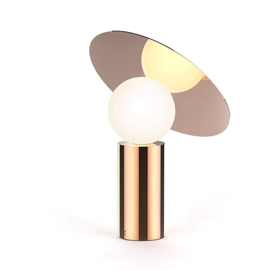 Dila Minimalistische tafellamp van marmer