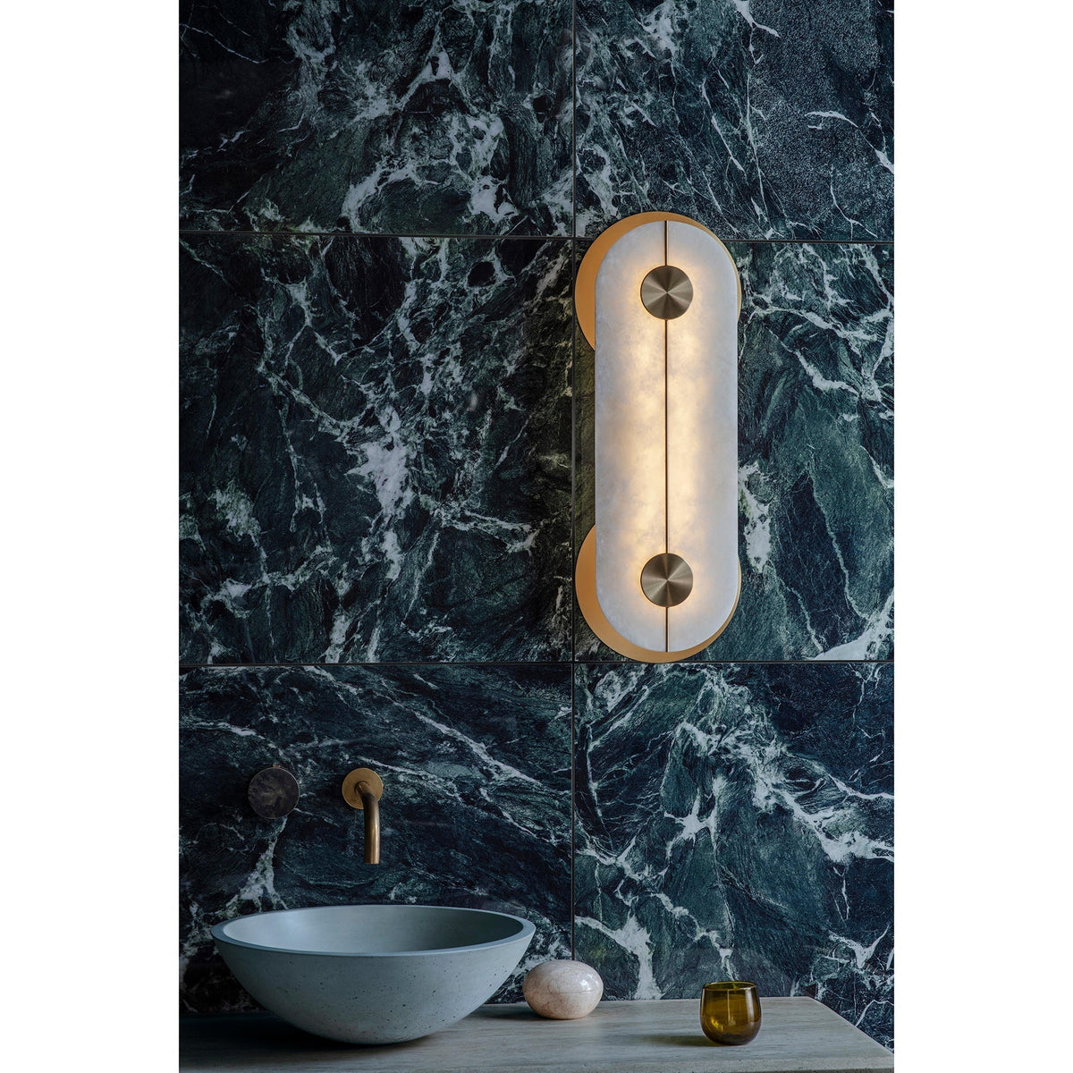 Lucasta wandlamp
