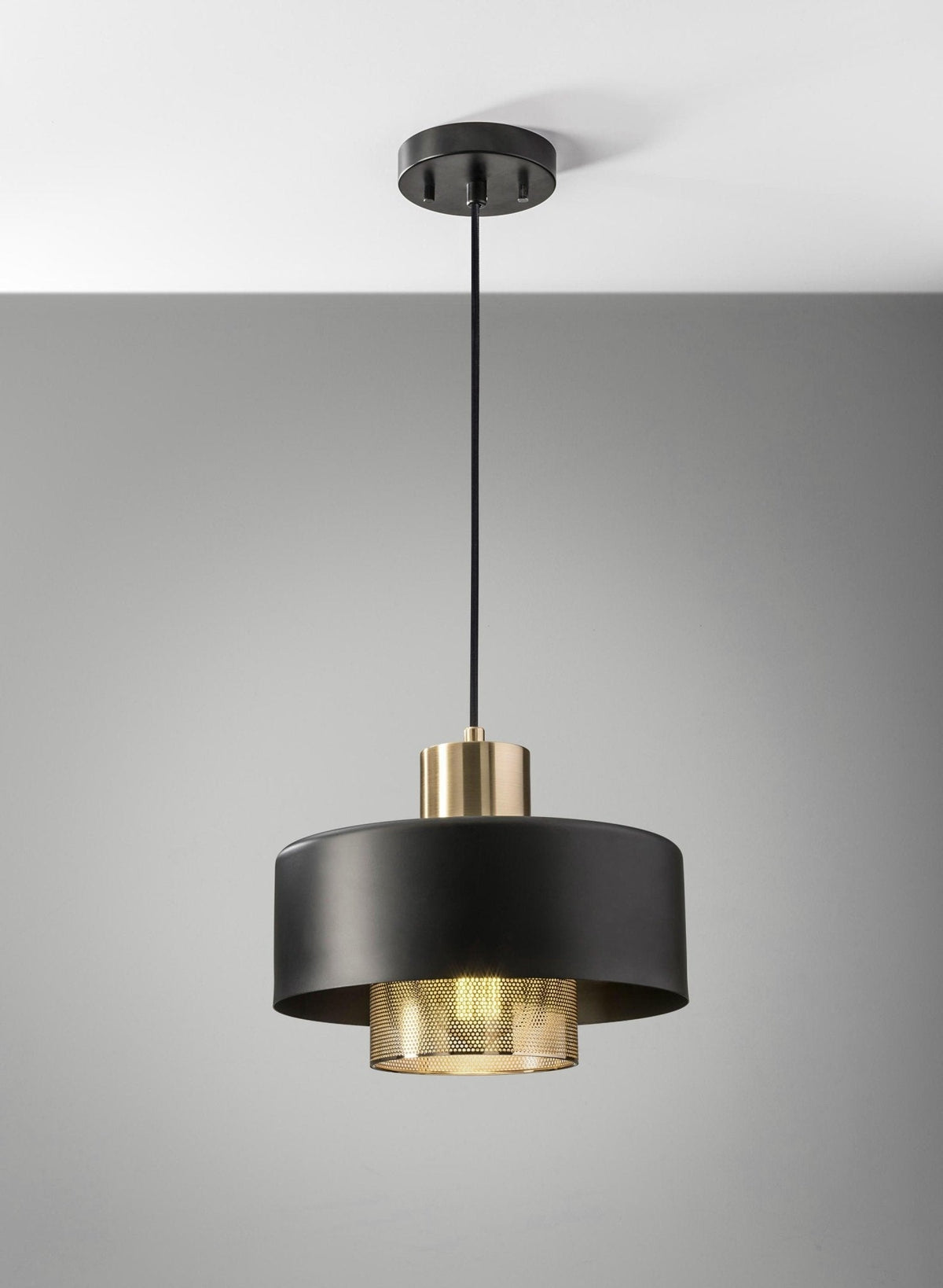 Contemporaire eigentijdse tafellamp in brons