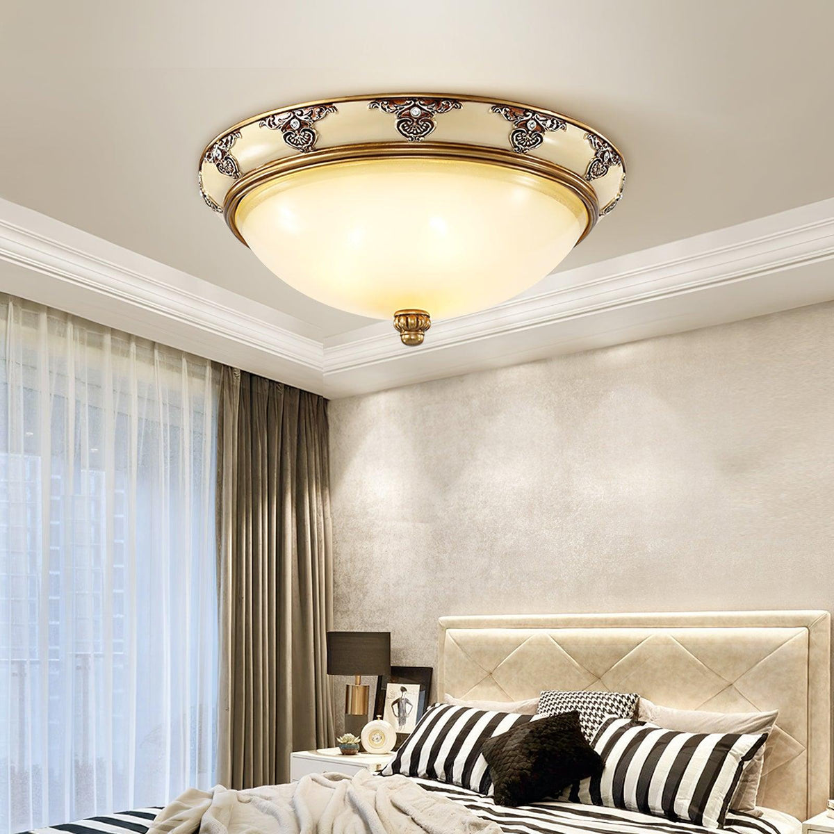 Eiriveon plafondlamp met matglas en antiek beige frame