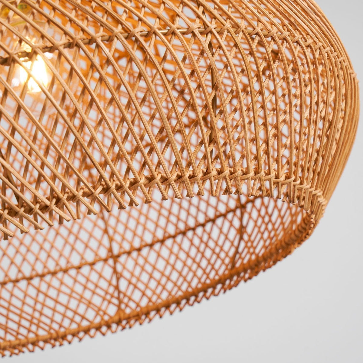 Solavn hanglamp van rotan en hout