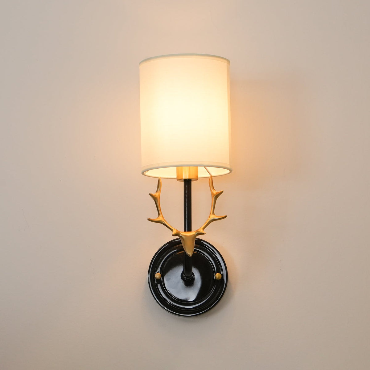 Auriviella elegantie Hertenhoofd wandlamp van messing