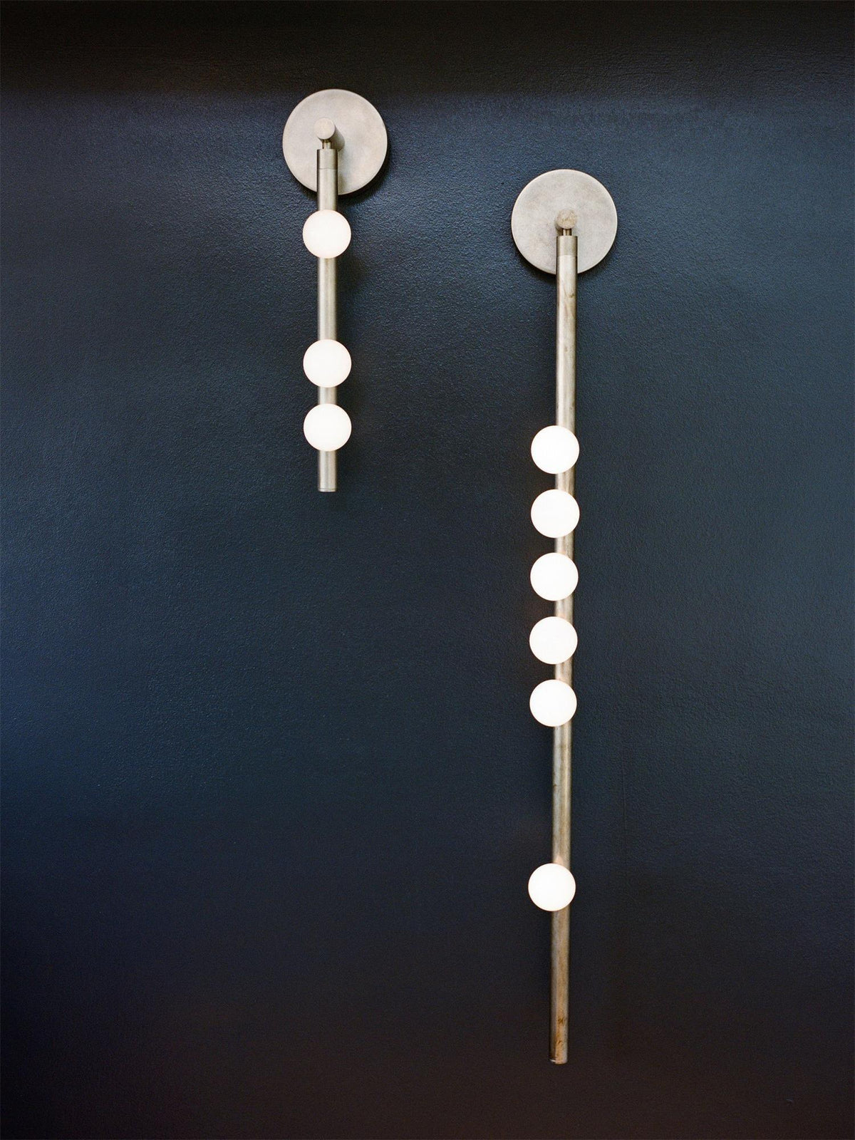 Pamela Tube met stekker messing glas wandlamp