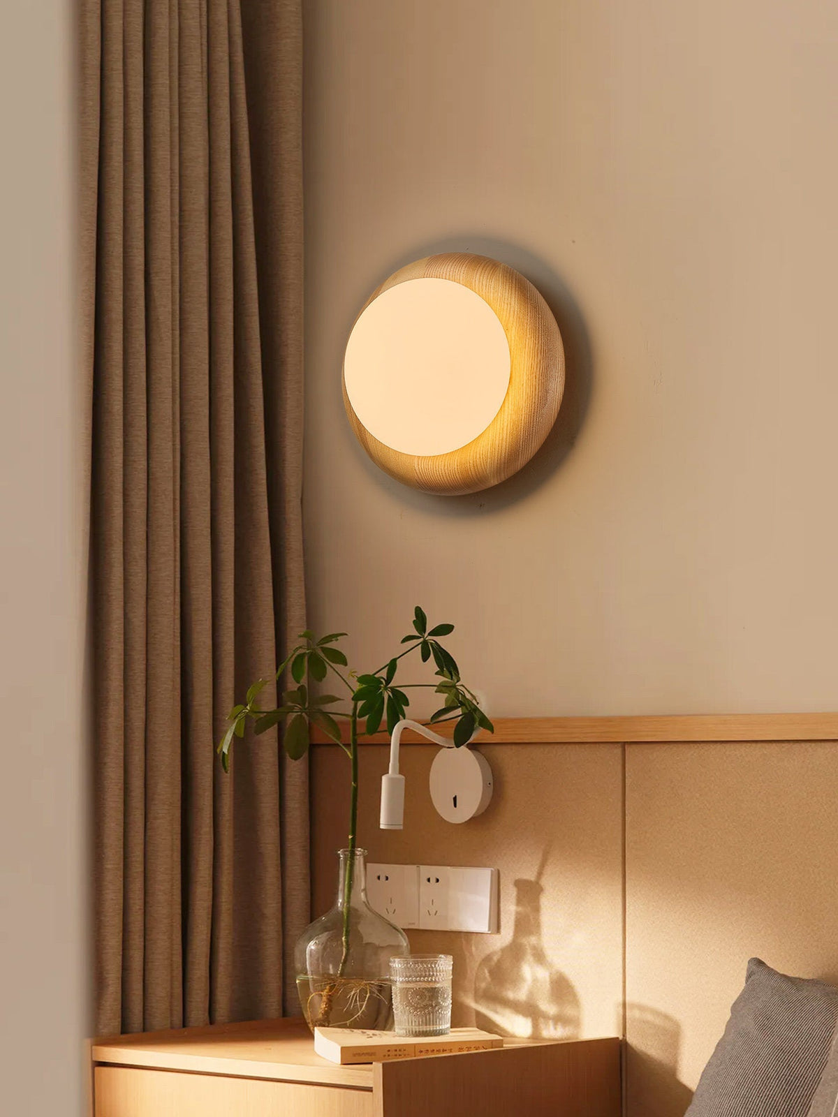 Rinaelia houten wandlamp
