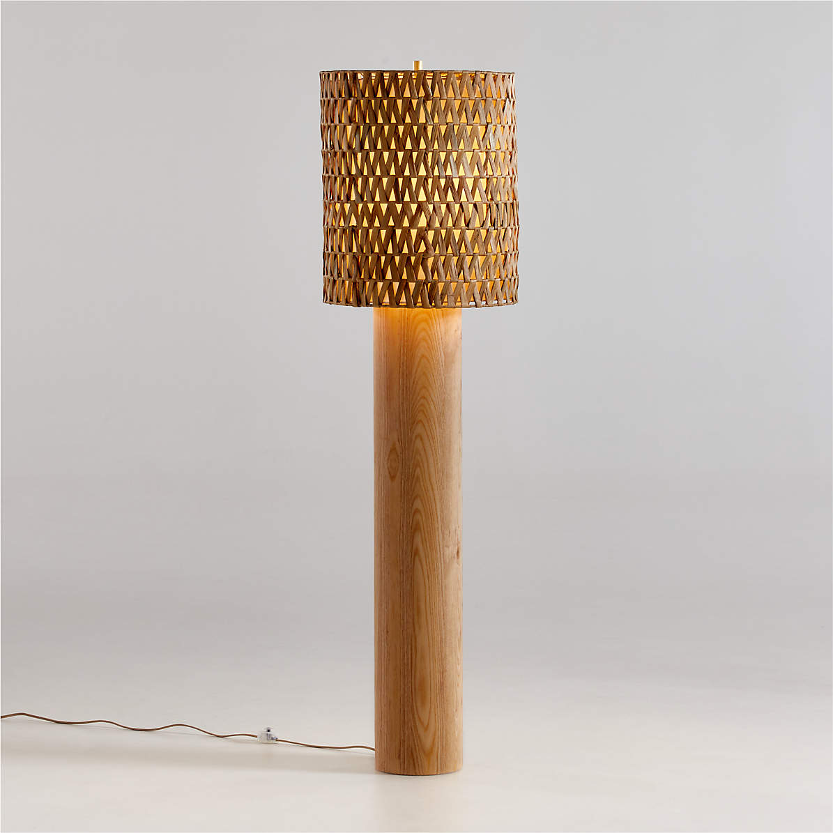 Lorenzo vloerlamp