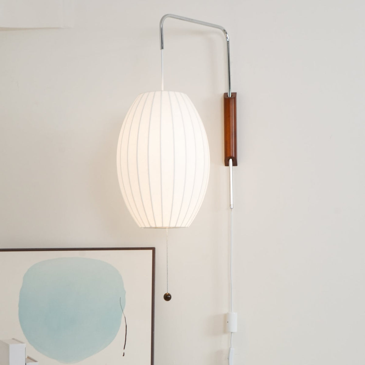 Aldinira wandlamp walnoot bal