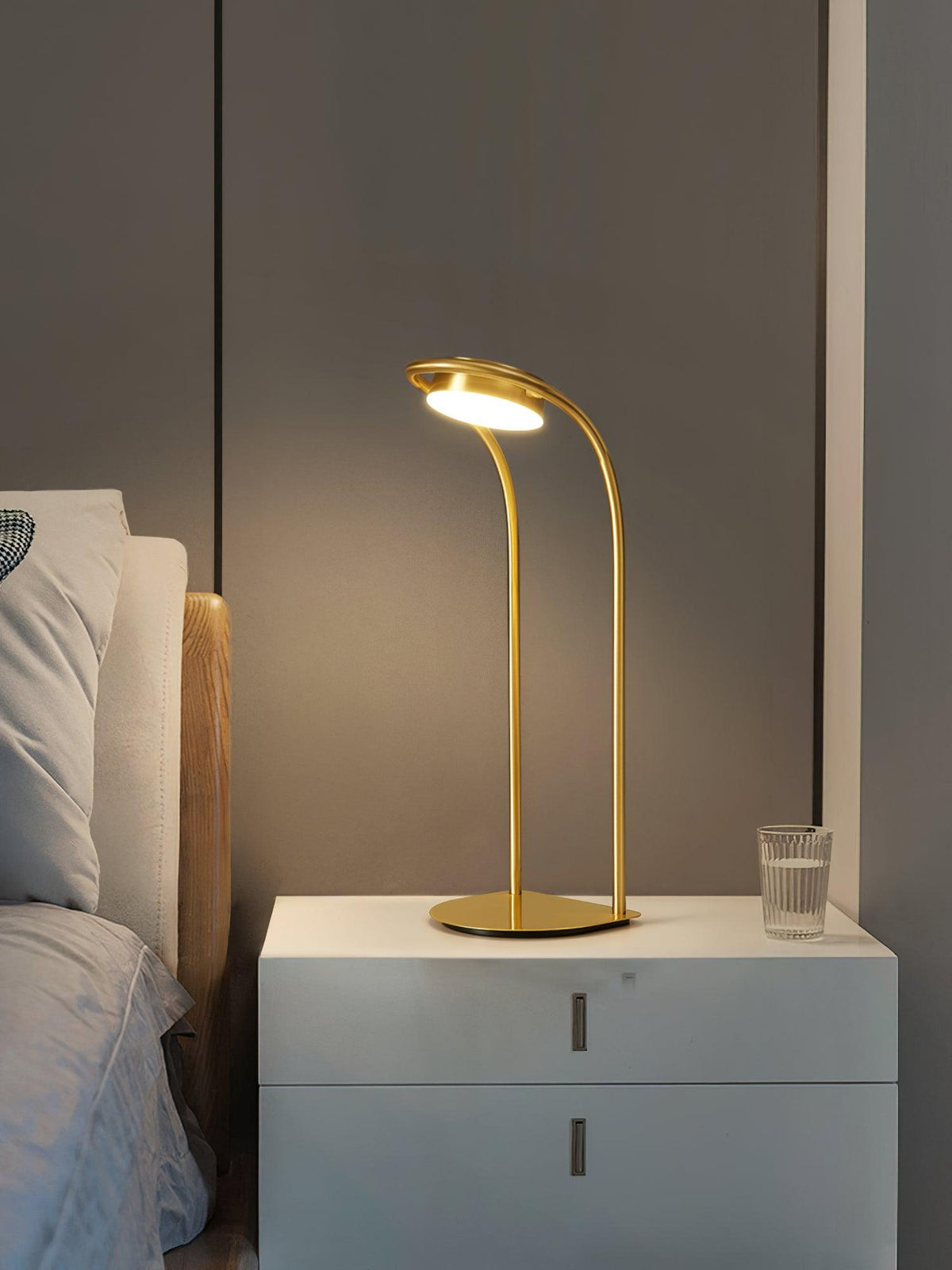 Rivarette minimalistisch tafellamp