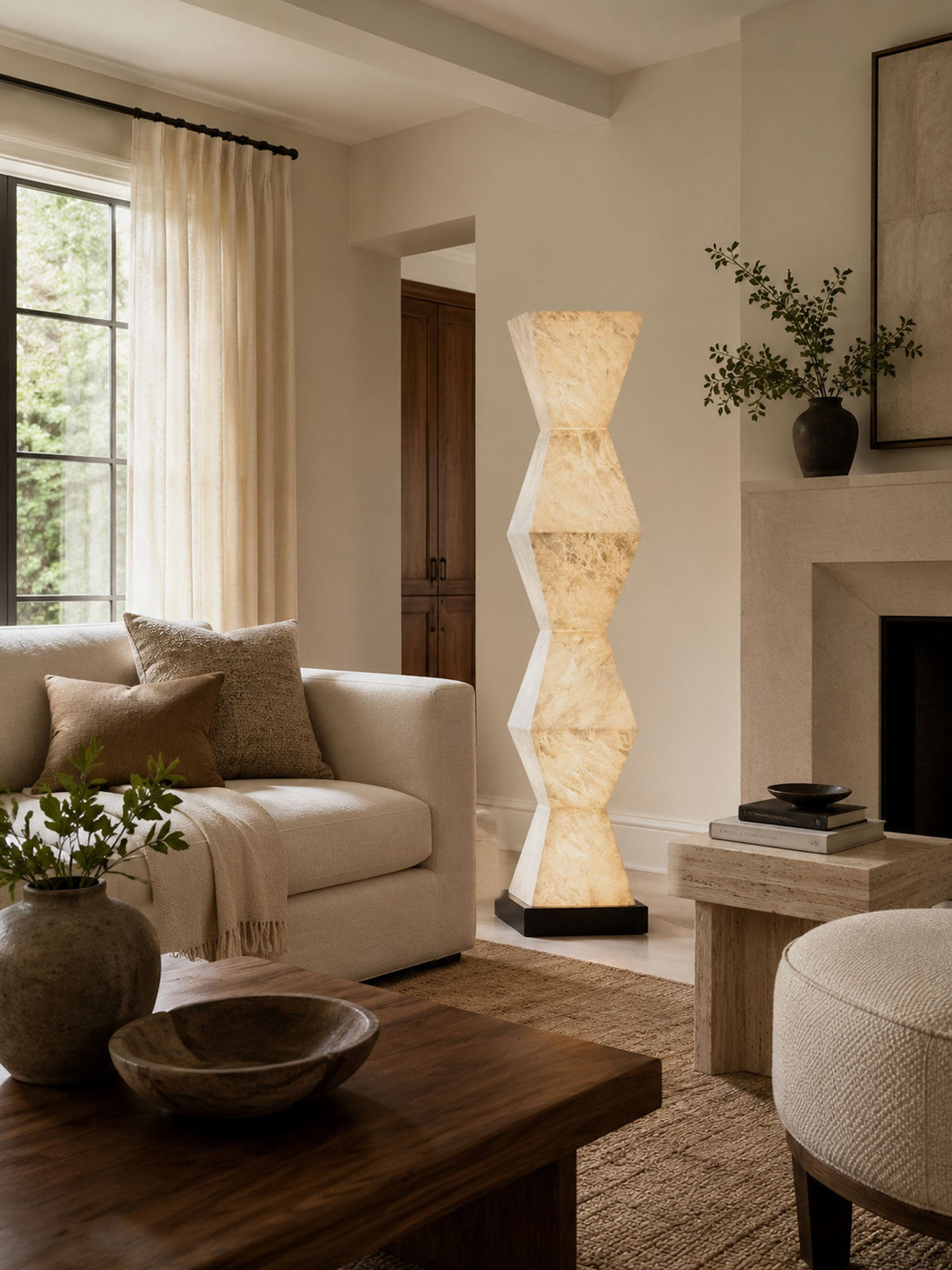 Nivuina vloerlamp met albasten voet