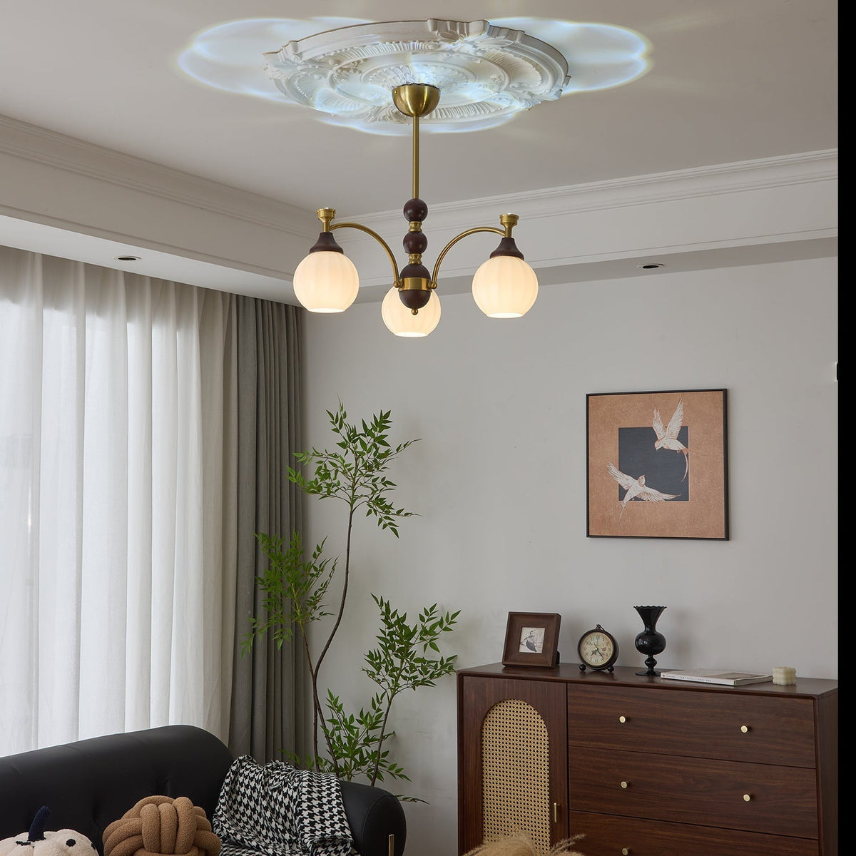 Illoros Traditionele Elegantie Houten Kroonluchter