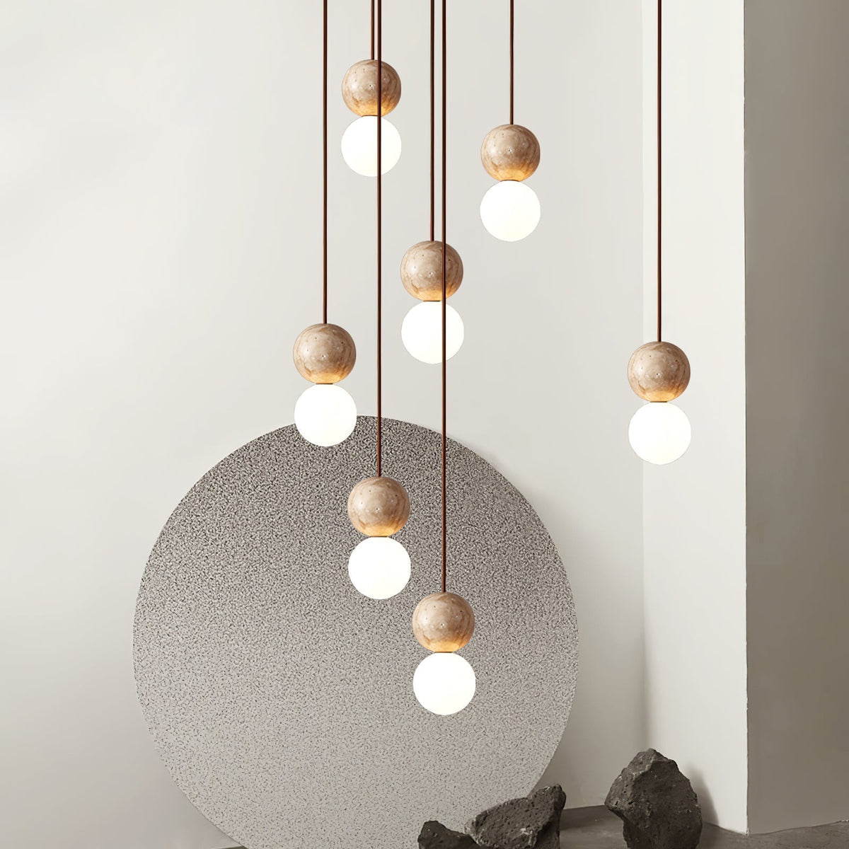 Serinelle hanglamp van geel travertin