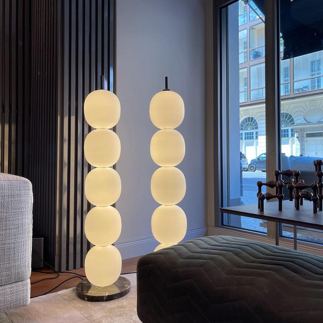 Ceni Minimalistische vloerlamp van marmer