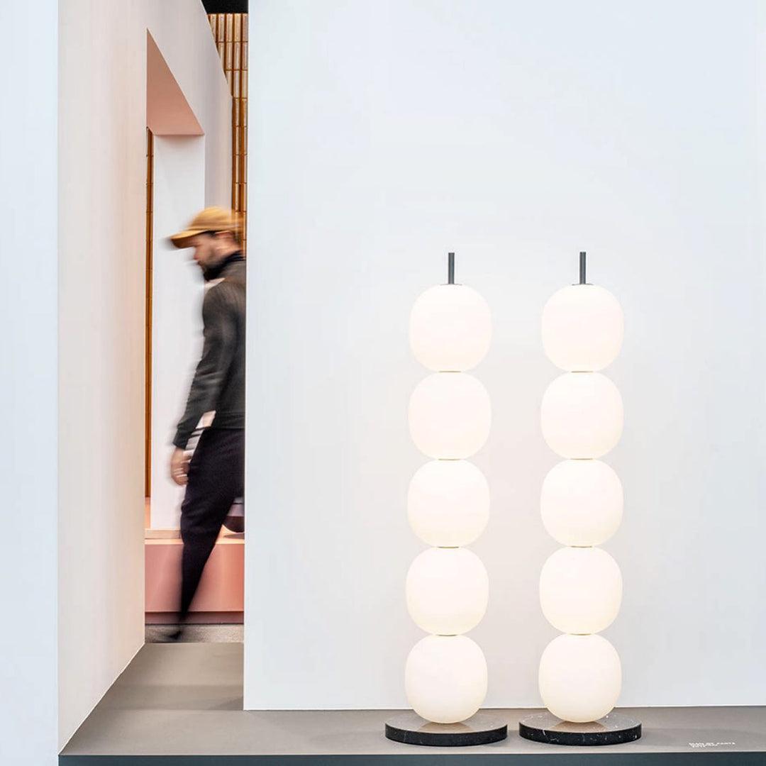Ceni Minimalistische vloerlamp van marmer