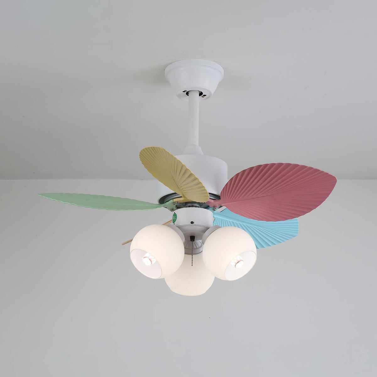 Celoia kleurrijke plafondventilator met verlichting van glas