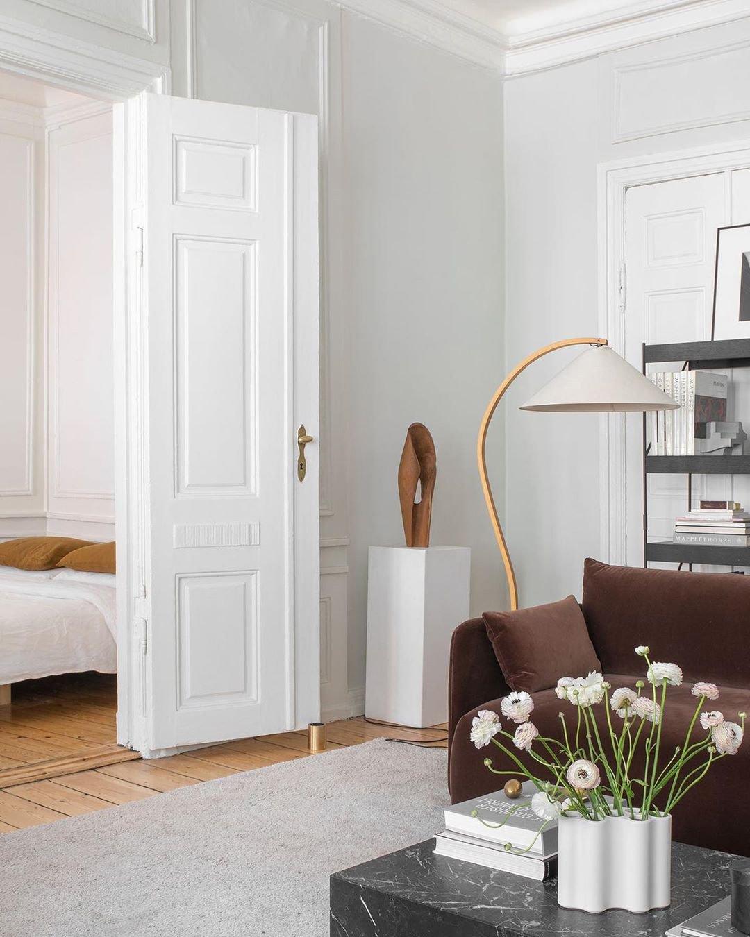 Viaro houten vloerlamp