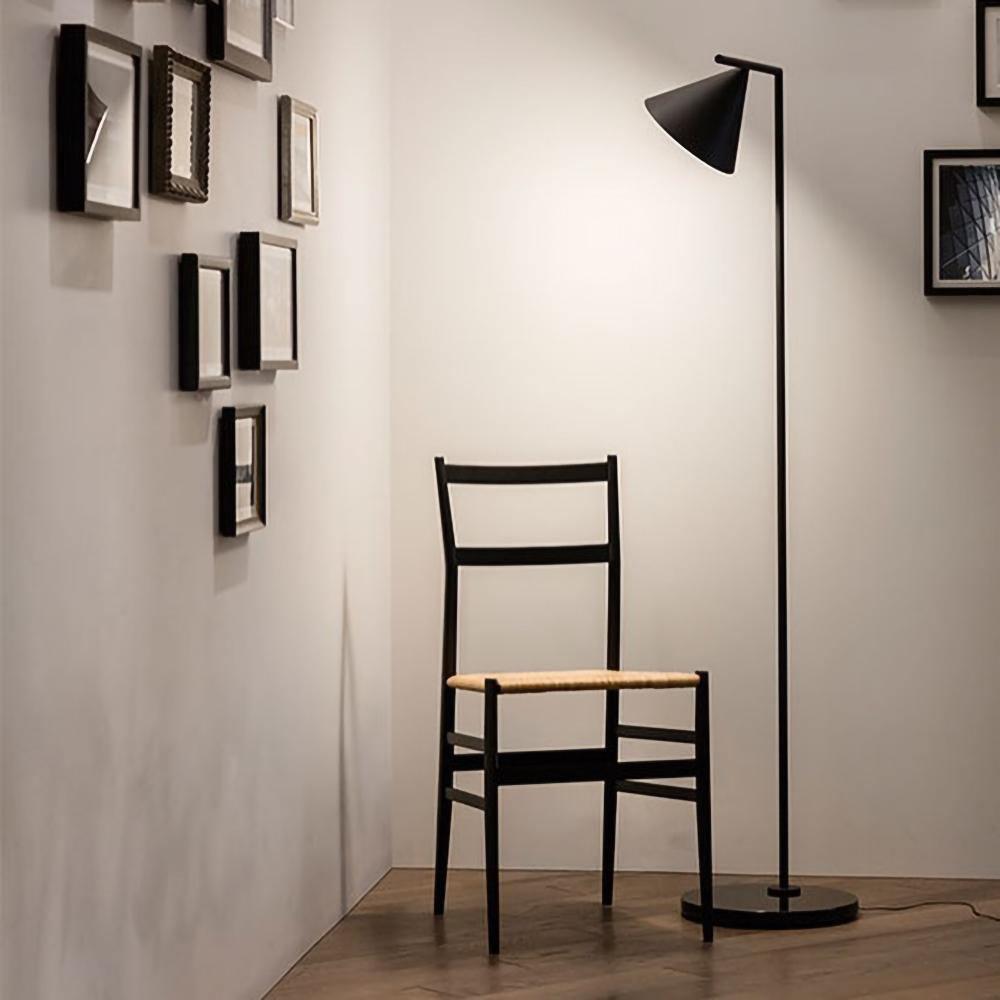 Nell Minimalistische vloerlamp