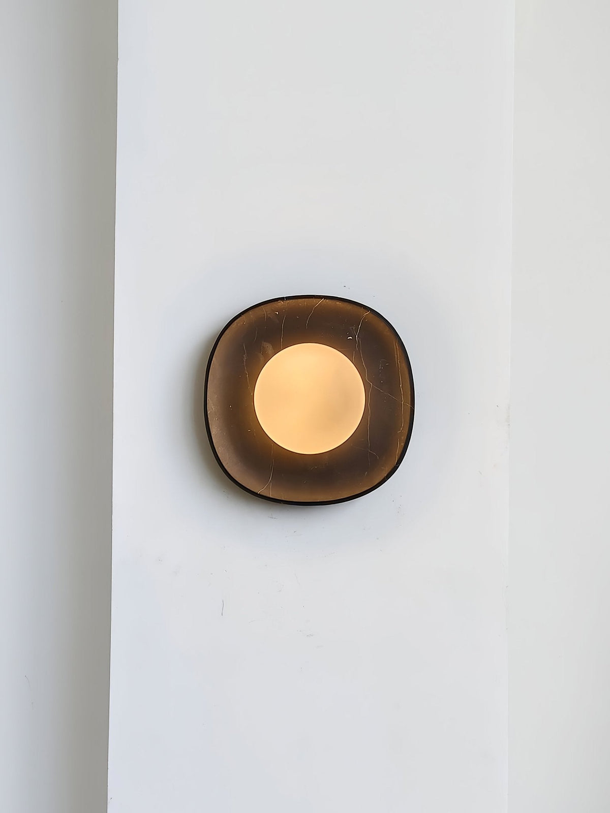 Elaeeria Cusp wandlamp