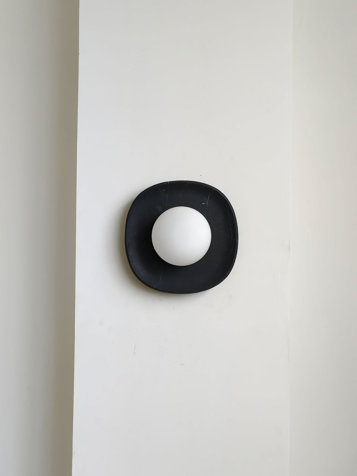 Elaeeria Cusp wandlamp
