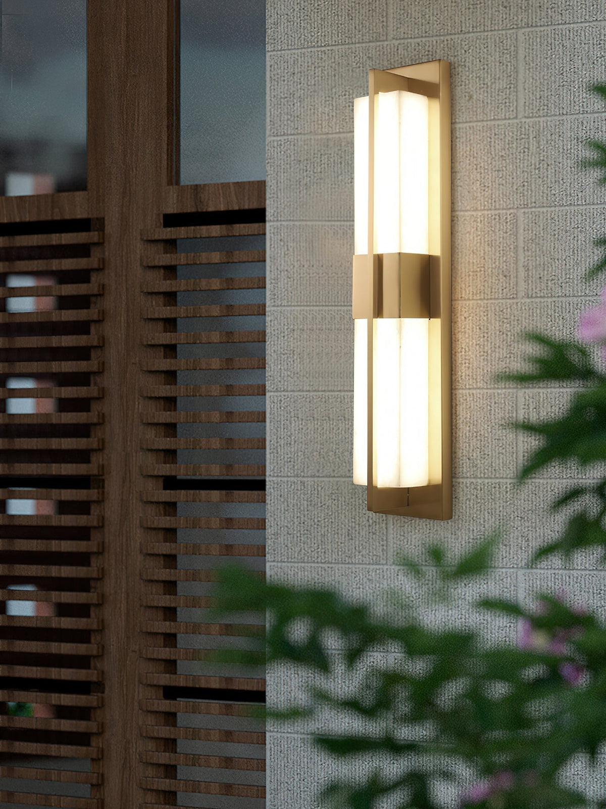 Renanine wandlamp met afwerking