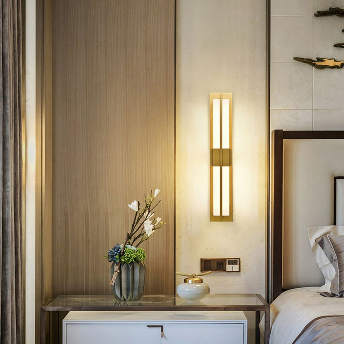 Renanine wandlamp met afwerking