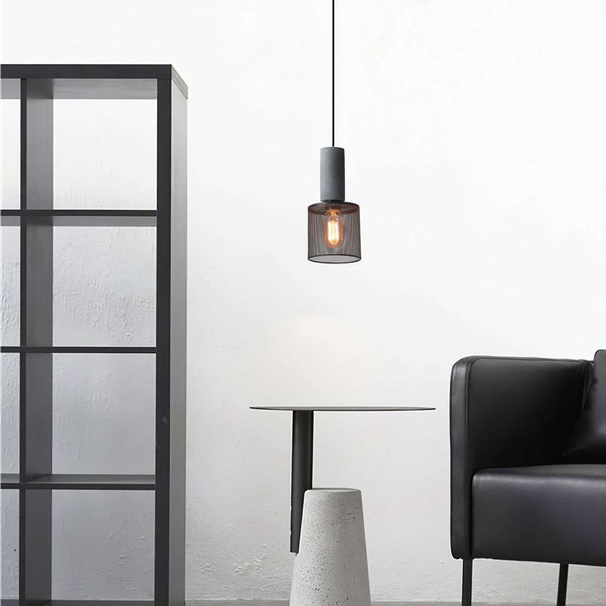 Lumeraine hanglamp van cement met mesh