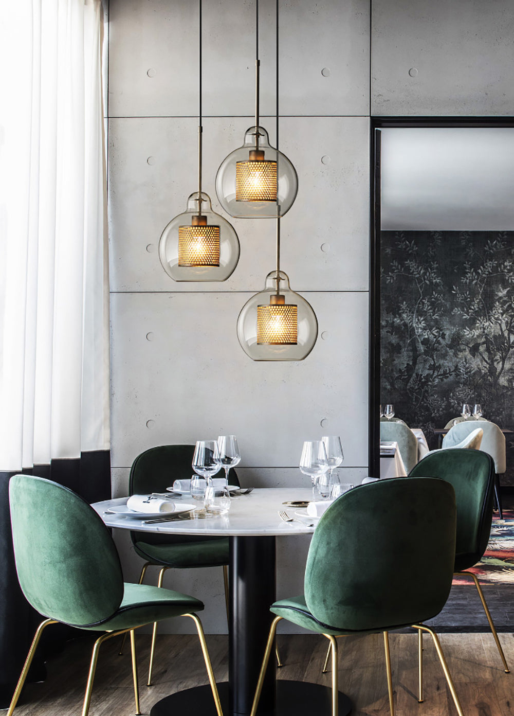 Veleine hanglamp met glazen kap voor woonkamer