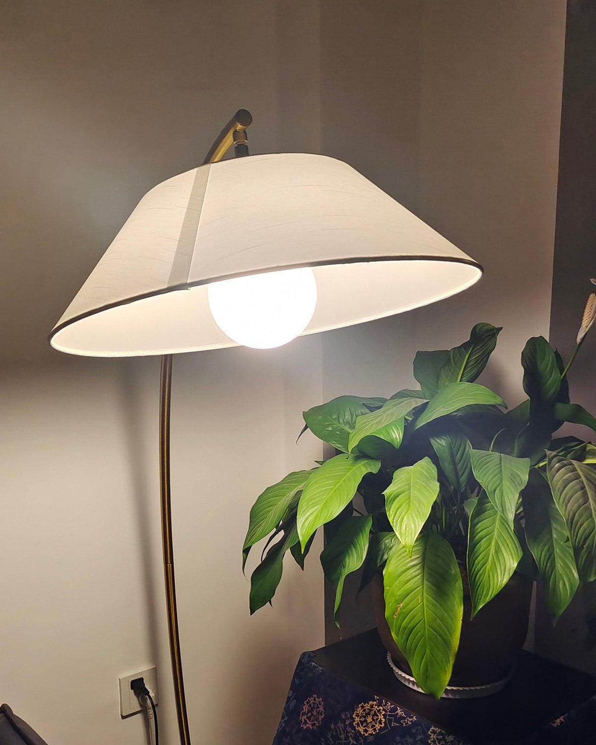 Veradin Stalen vloerlamp van vezel