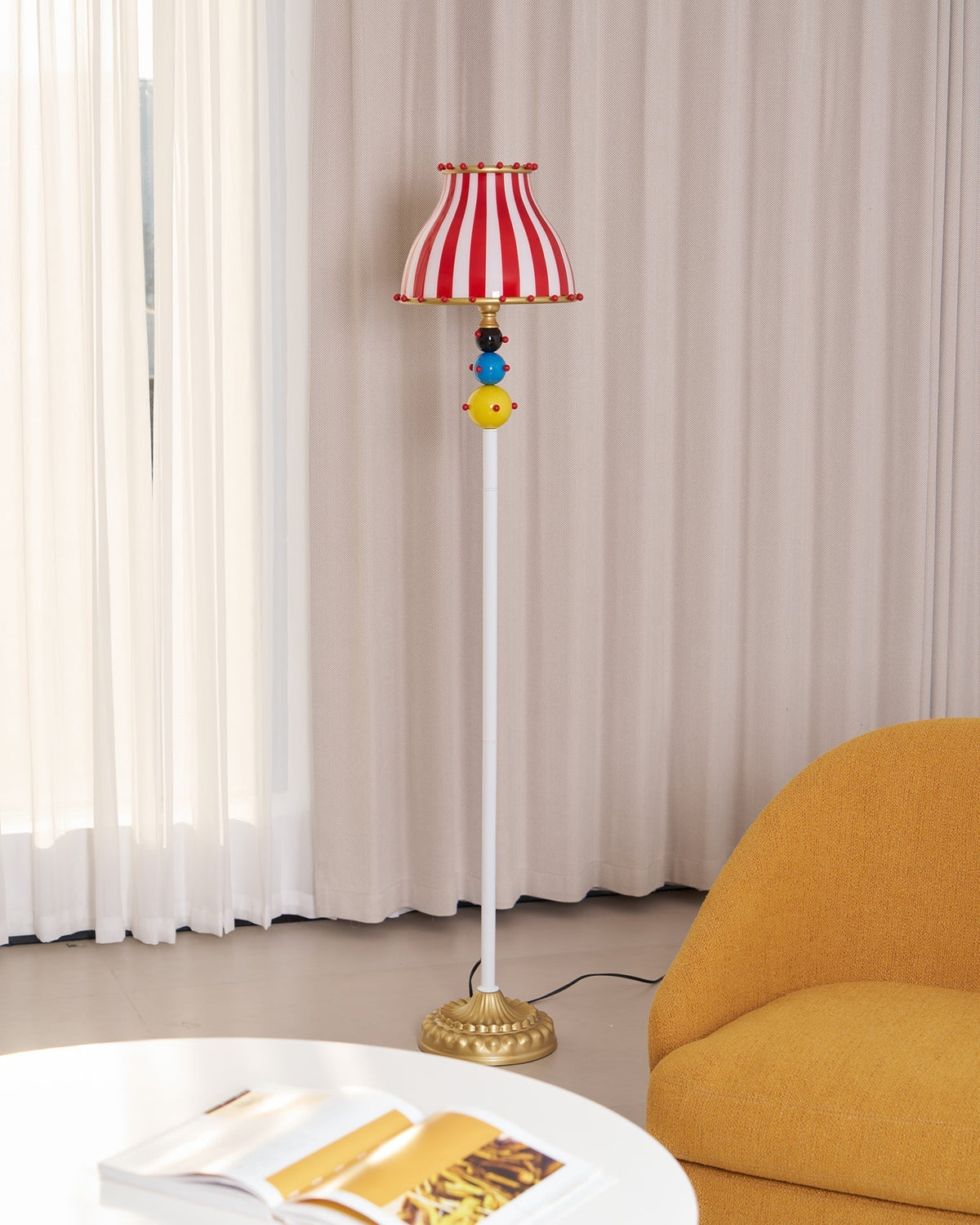 Teriaaine vloerlamp