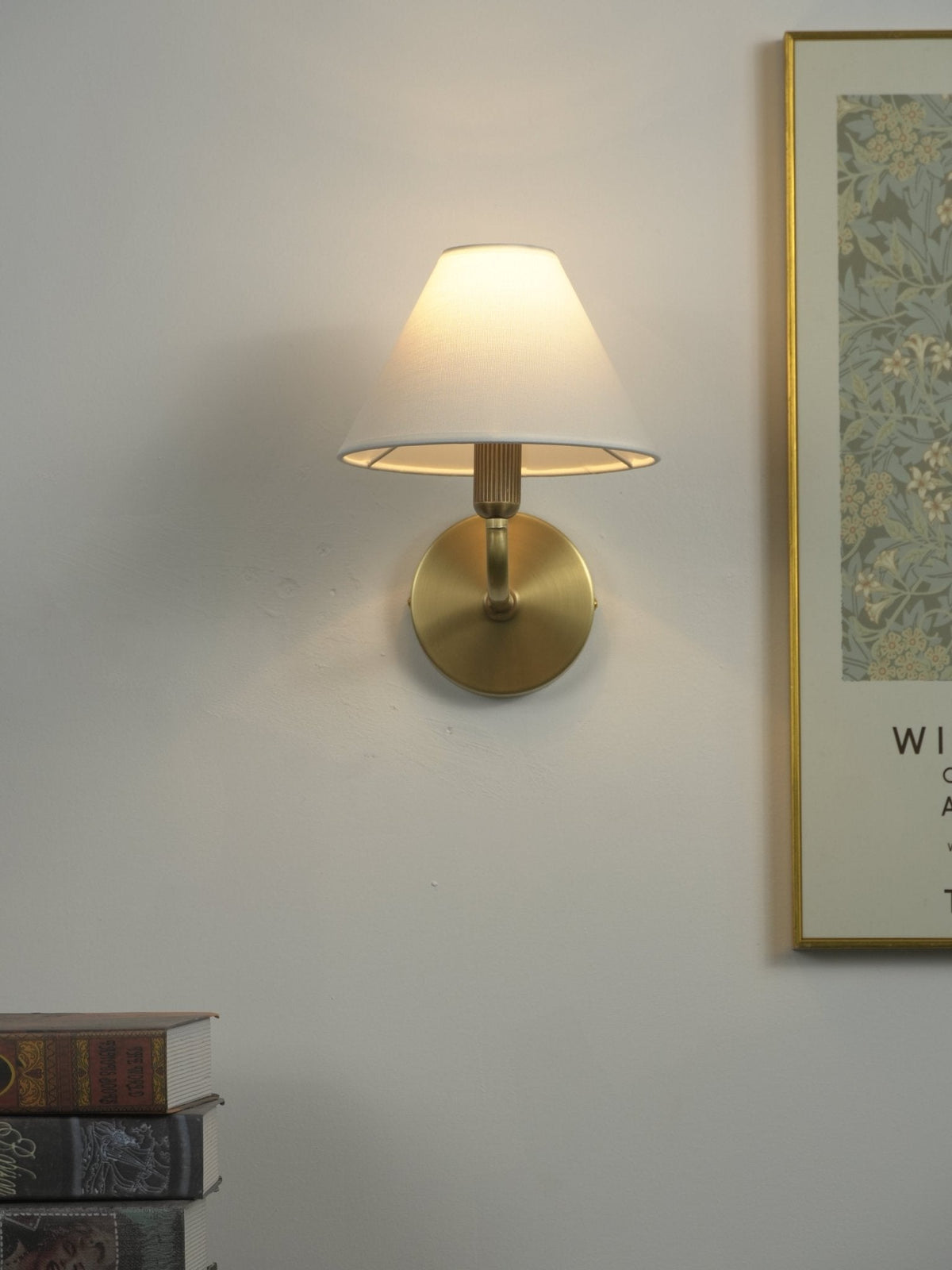 Solivelle wandlamp met messing afwerking