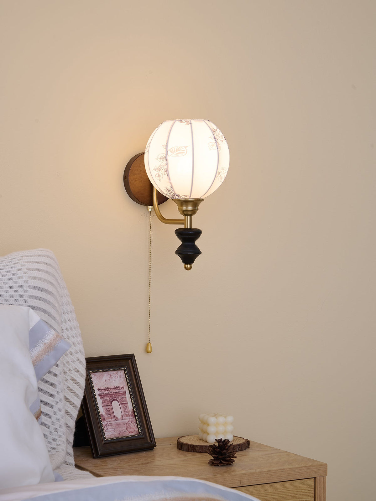 Eshae Premium Noordse kunst wandlamp met stoffen kap en hout