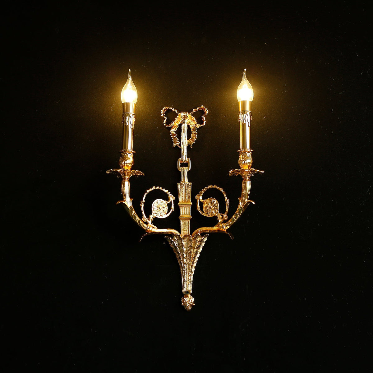 Lysavelle wandlamp