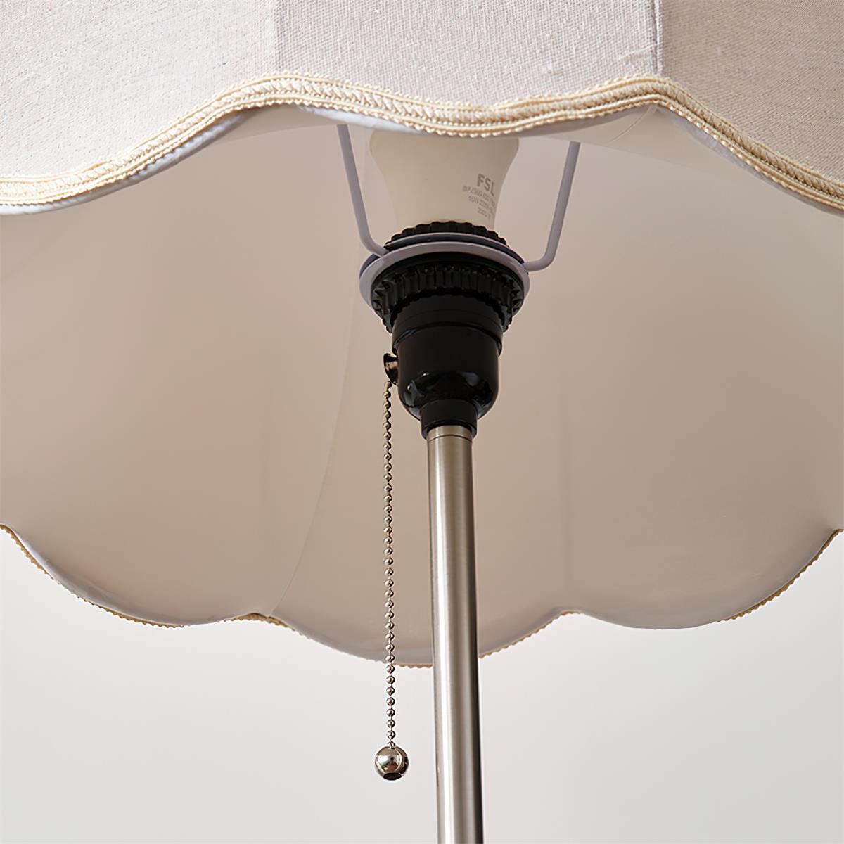 Oreluine vloerlamp