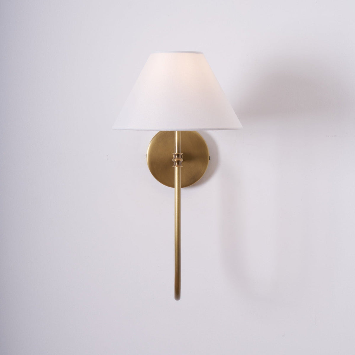 Devenq Vintage Industriële wandlamp van Metaal en Stof