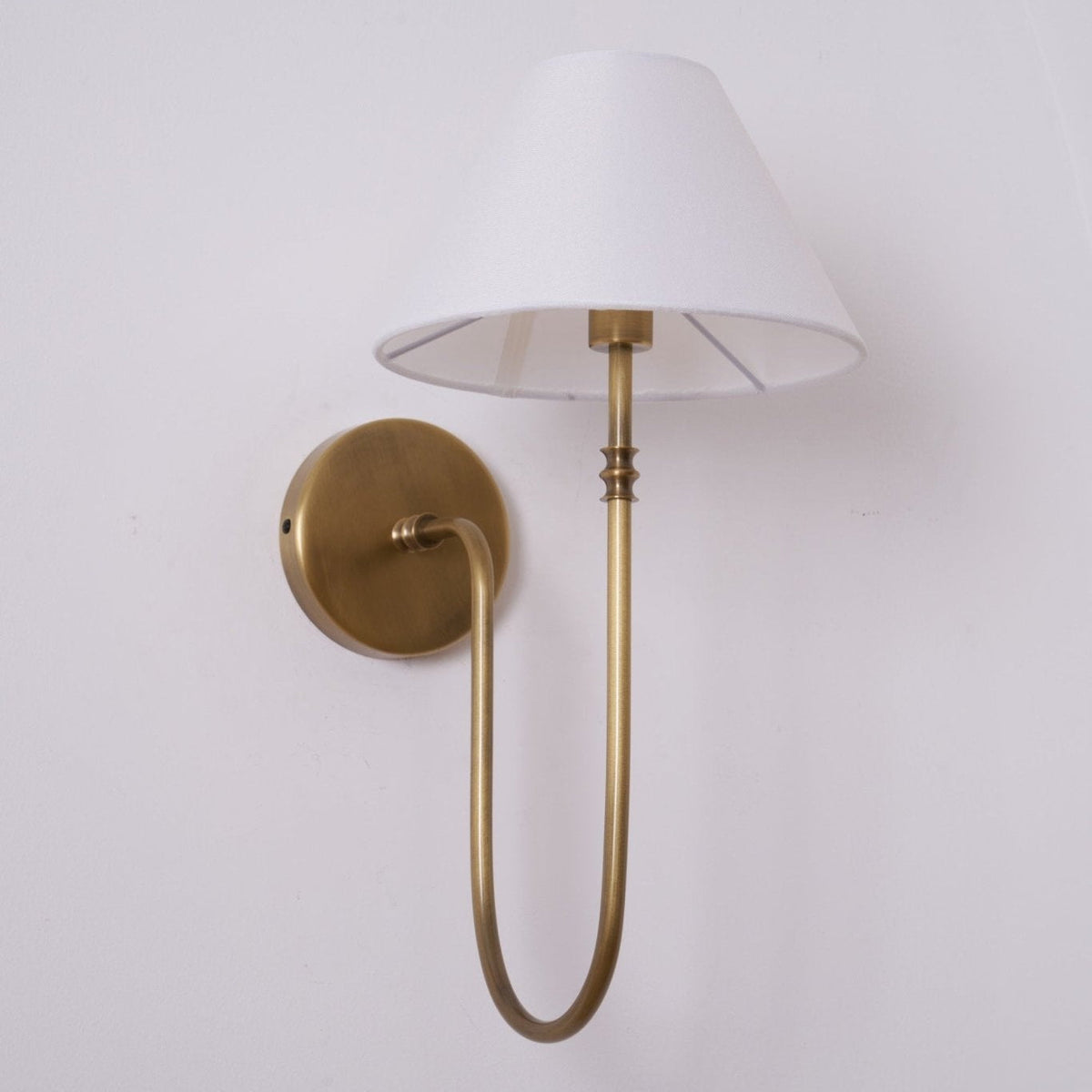 Devenq Vintage Industriële wandlamp van Metaal en Stof