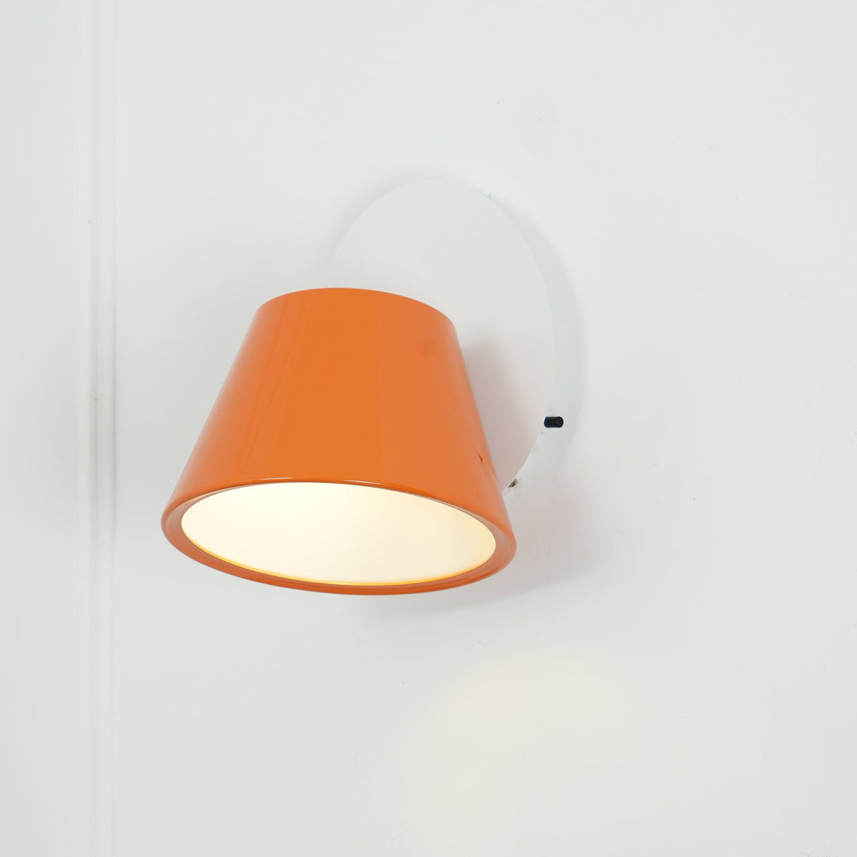 Fivra wandlamp